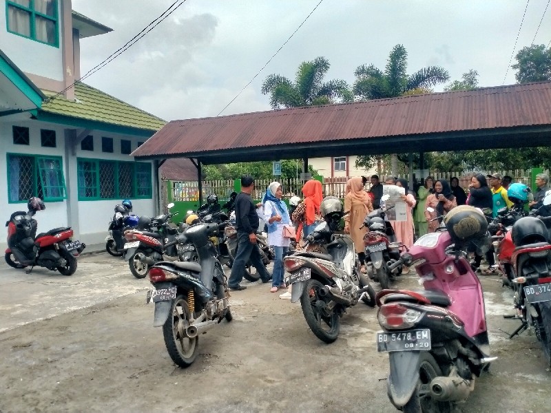 Datangi Dinas PMD, Warga Desa Rimbo Recap Minta Pilkades Diulang